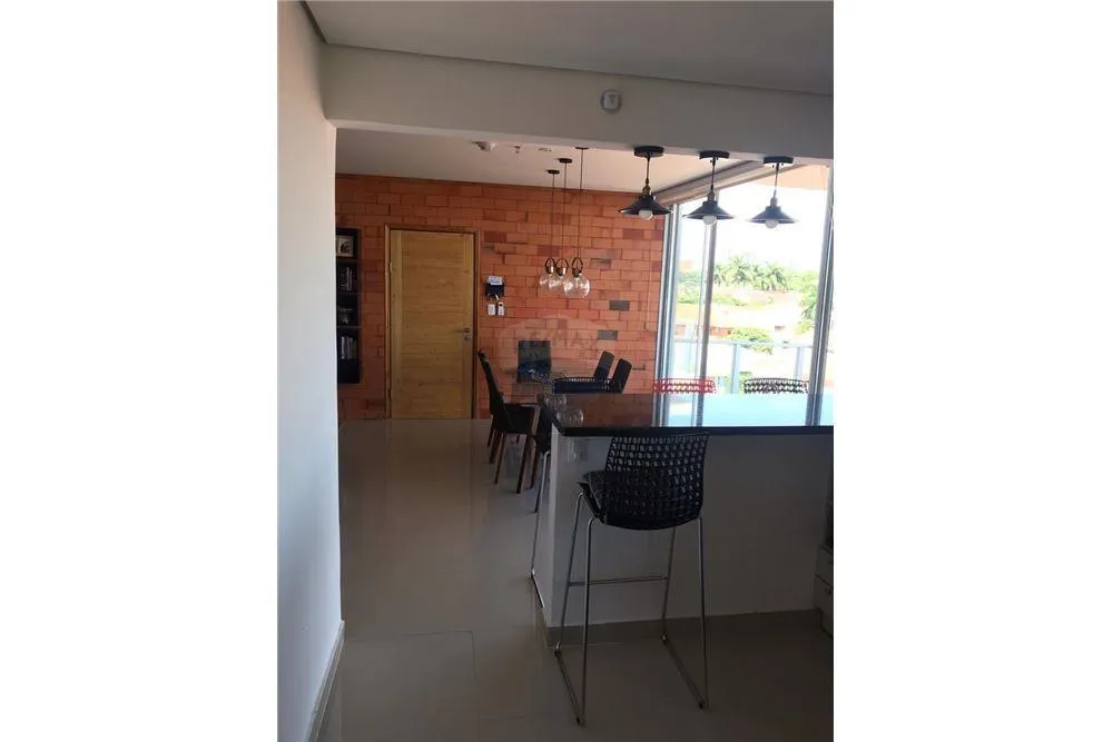 En Venta Amplio y moderno departamento zona CARMELITAS — foto 2