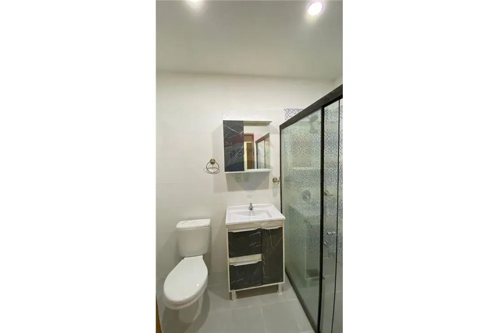 VENDO DUPLEX A ESTRENAR EN VILLA ELISA — foto 2