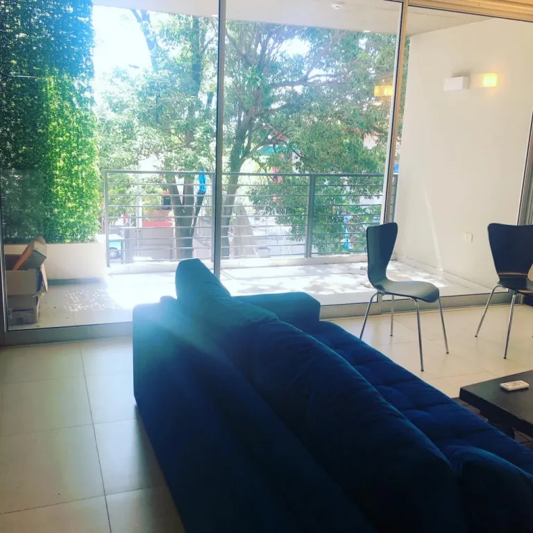 Zona BCP!! Oferto Amplio Departamento con Renta — foto 2