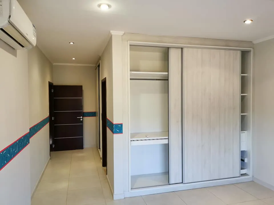 Alquilo Casa en el barrio cerrado Monte Sol de luque — foto 3
