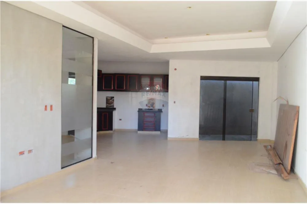 EN VENTA DUPLEX A ESTRENAR EN LAMBARE — foto 2