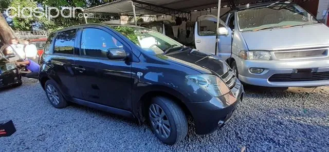 Toyota Ist 2003 - foto 2