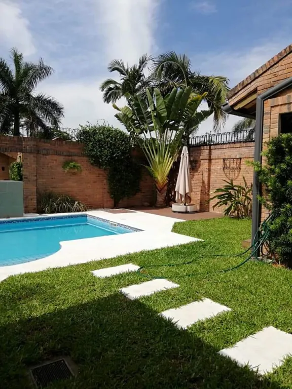 Vendo Amplia casa Zona Manora. — foto 3