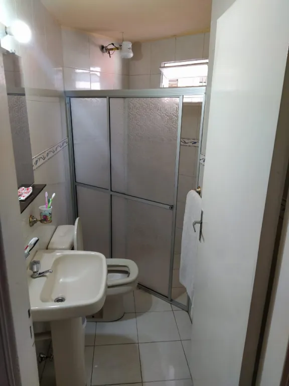 REMATO HERMOSA RESIDENCIA EN LUQUE. Y5441. — foto 3