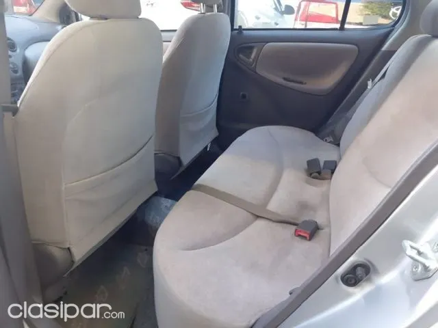 Toyota Platz 2002 — foto 6