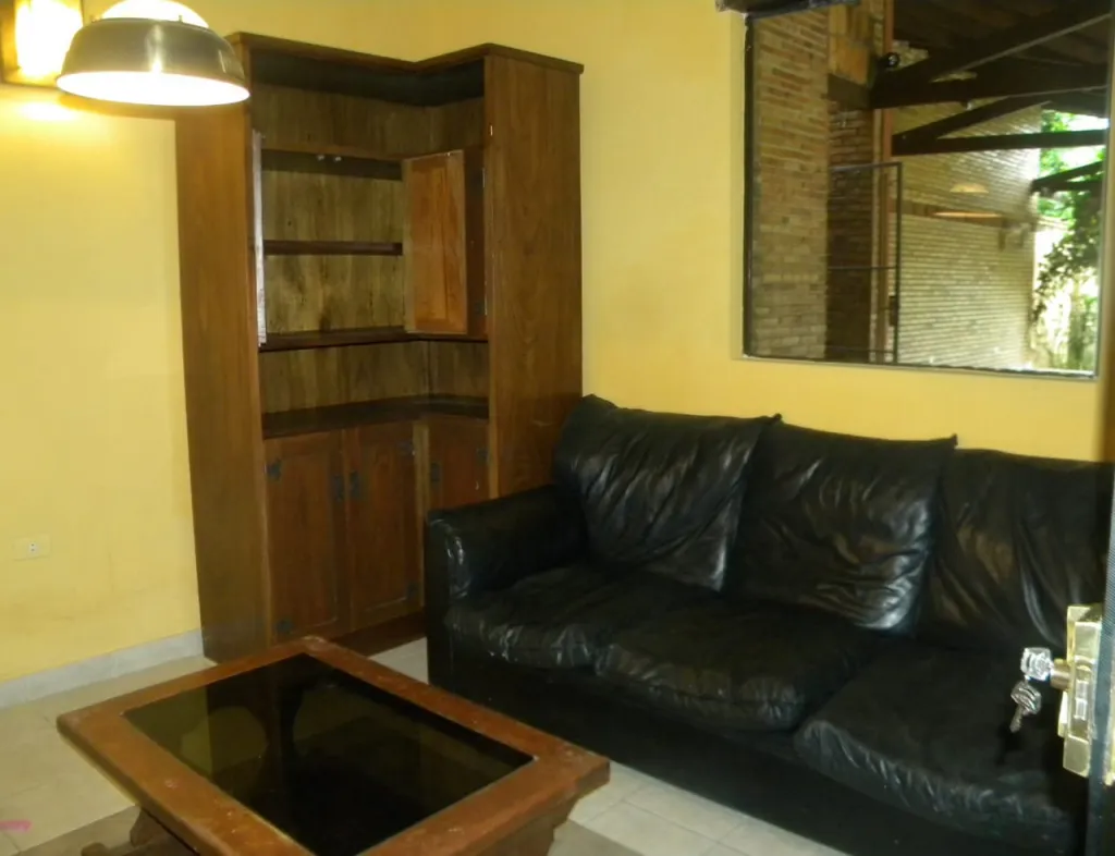 LAMBARE MODERNA Y AMPLIA CASA — foto 3