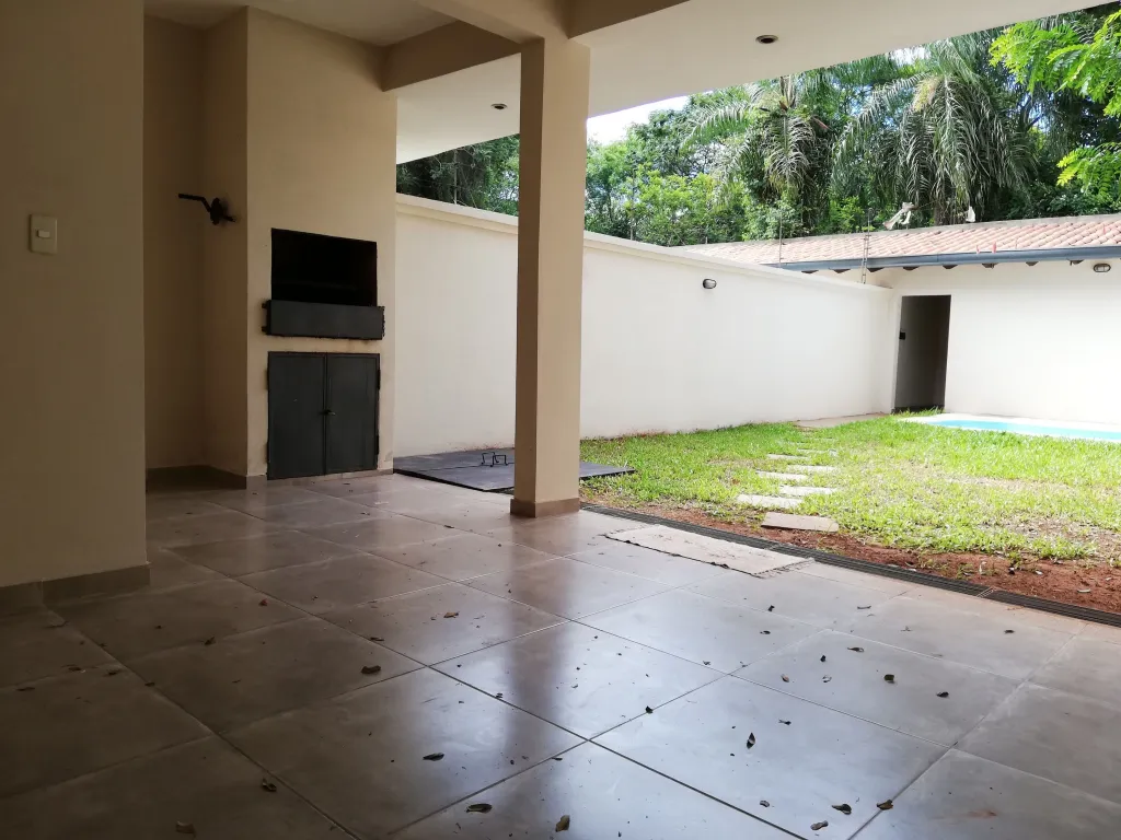 Duplex zona prolongación Laguna Grande. — foto 3