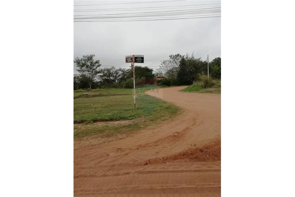 TERRENO 1377,5m2. Surubi-í con muy buena ubicacion sobre Avda Surubii — foto 2