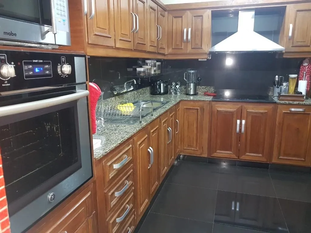 VENDO CASA CON PISCINA EN ZONA BOGGIANI — foto 3