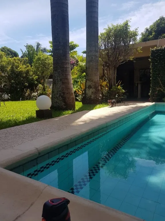 VENDO CASA CON PISCINA EN ZONA BOGGIANI — foto 3