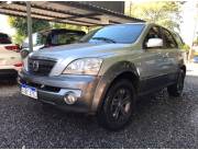 VENDO KIA SORENTO - AÑO 2003 - UNICA EN SU ESTADO - IMPECABLE - ANTAR AUTOMOTORES !