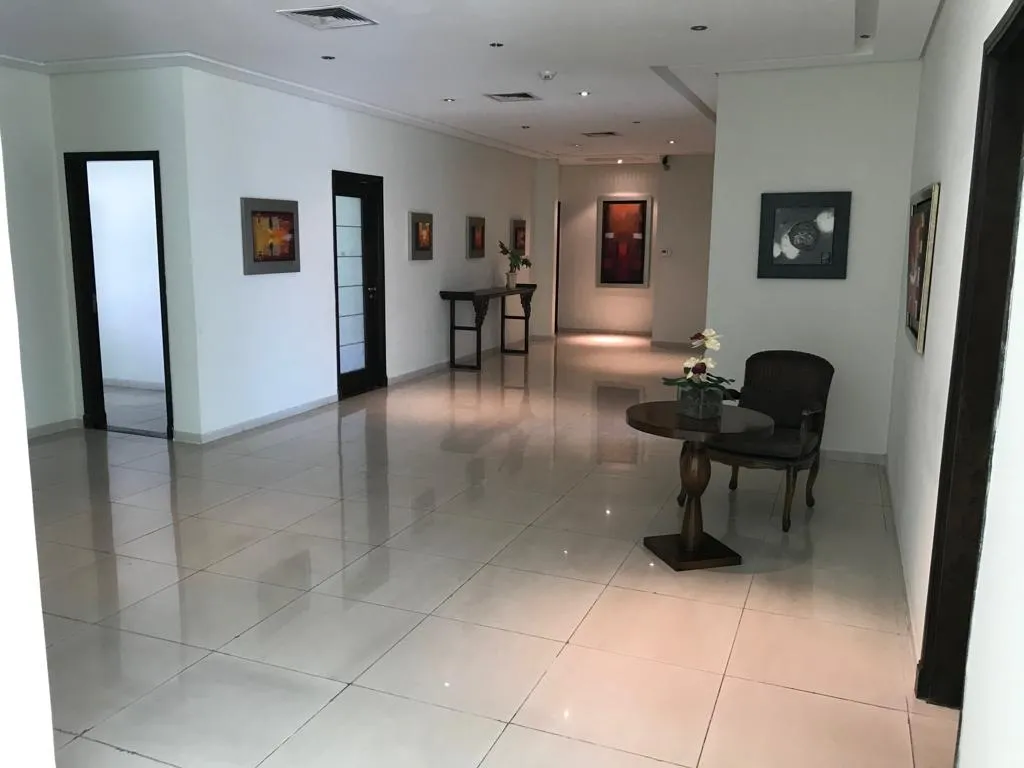 Alquilo departamento en edificio Martinica - zona santa teresa — foto 3