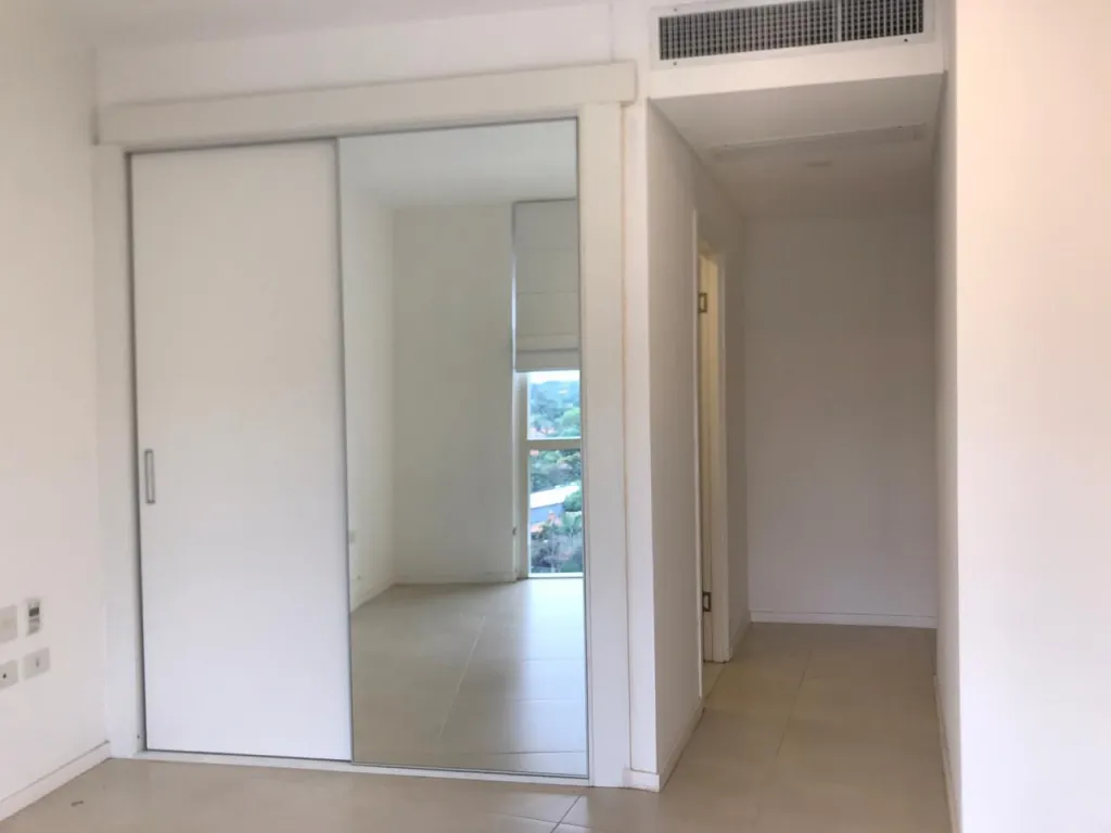 En venta departemento de un dormitorio.Edif The Tower, Avda asta Teresa — foto 2
