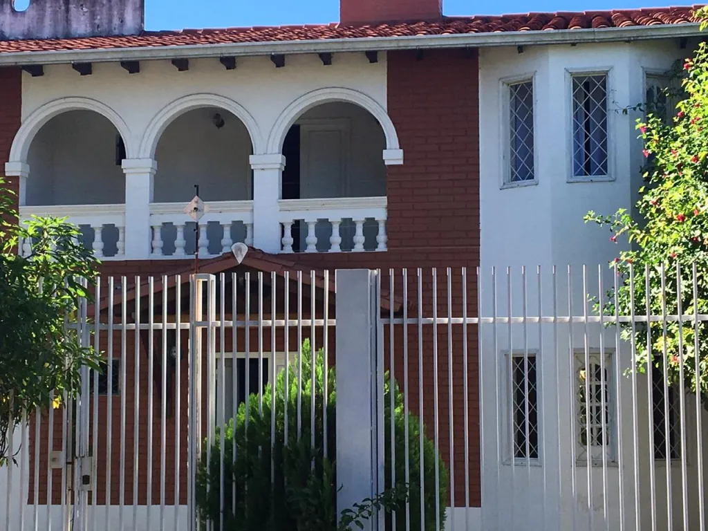 Exclusiva Residencia sin polución sonora en Asunción, excelente ubicación — foto 3
