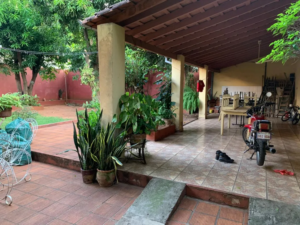 En venta casa en Saln Lorenzo — foto 2