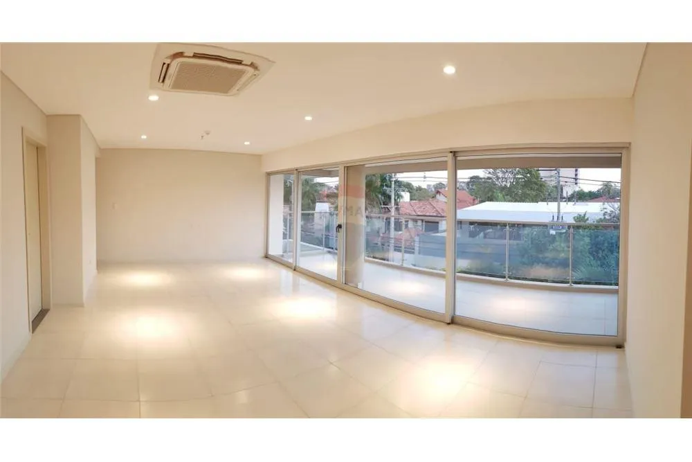 ALQUILO DEPARTAMENTO DE 2 DORMITORIOS EN SUITE + 2 COCHERAS EN CARMELITAS — foto 3