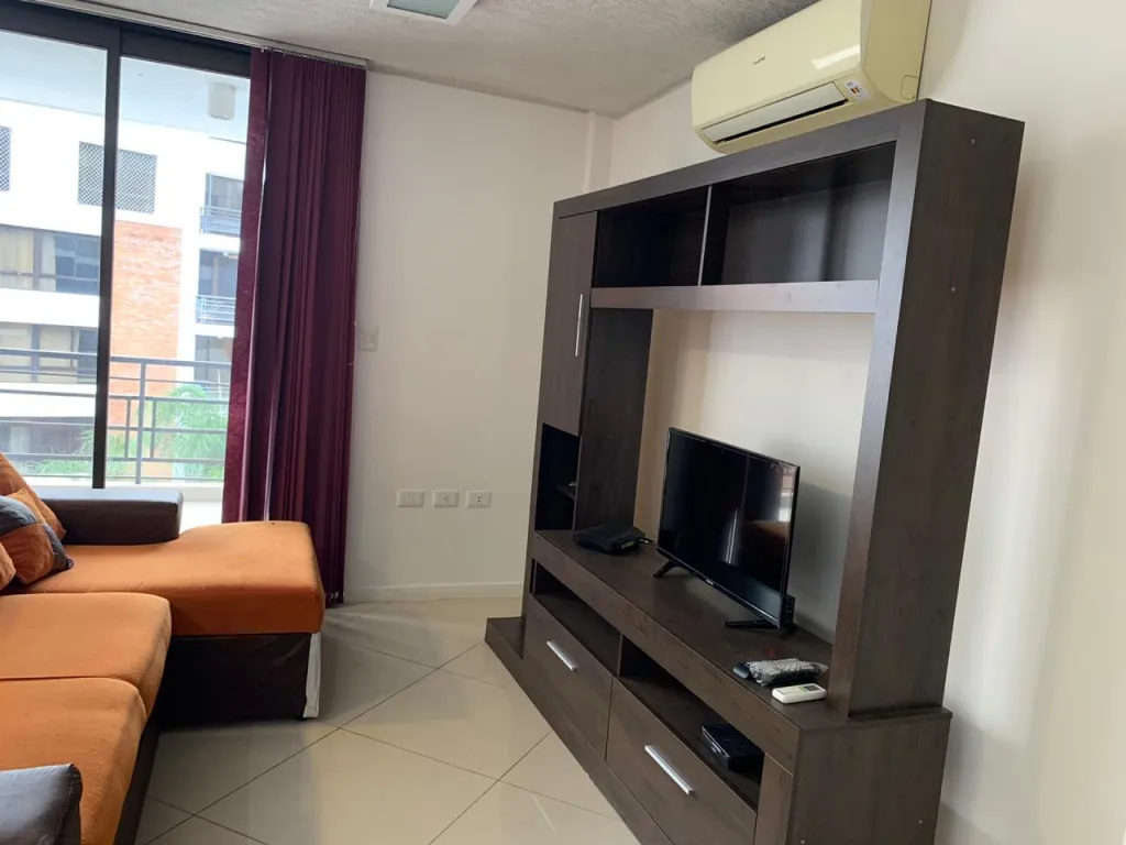 VENDO DEPARTAMENTOS DE 2 HABITACIONES. PARQUE PERON. LAMBARE — foto 2