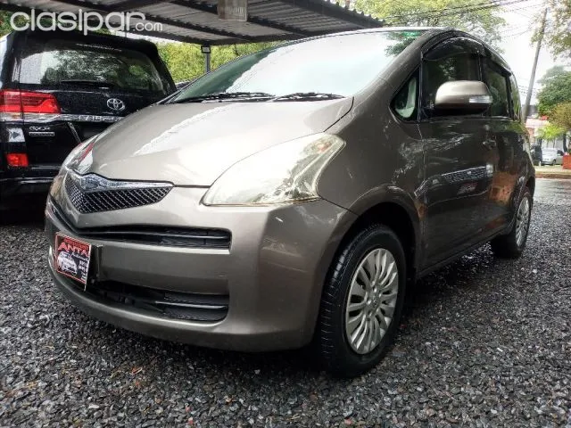 Toyota Ractis 2005 - foto 2