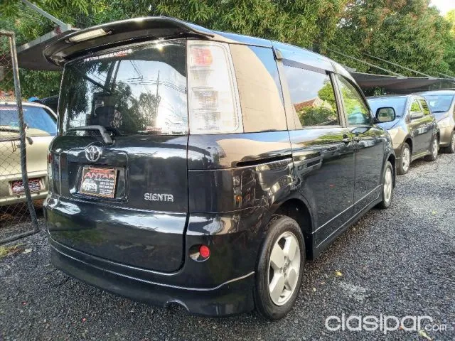 Toyota Sienta 2003 — foto 5