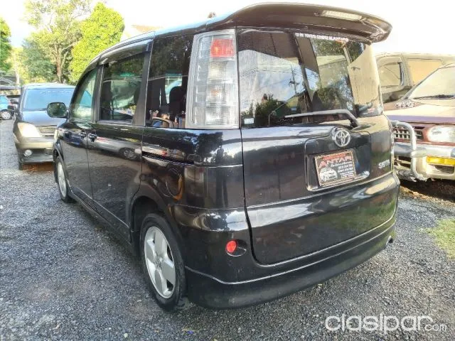 Toyota Sienta 2003 — foto 6