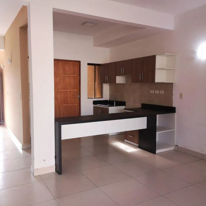 VENDO DUPLEX EN MARIANO ROQUE ALONSO — foto 2