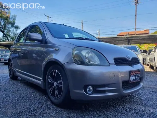 Toyota Vitz 2002 - foto 2