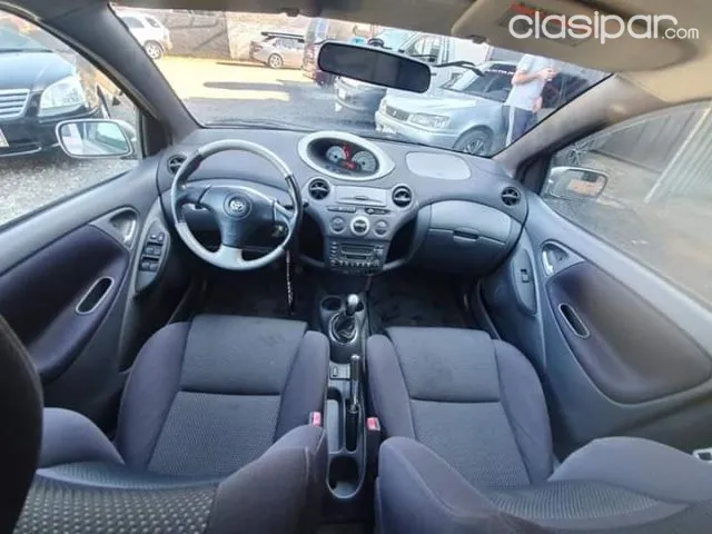 Toyota Vitz 2002 — foto 4