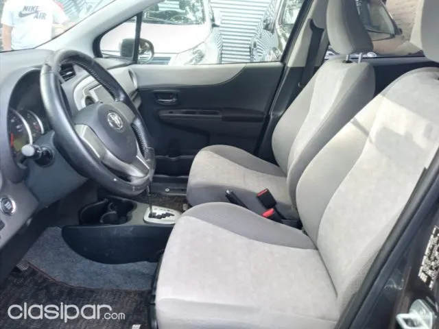 Toyota Vitz 2012 — foto 5