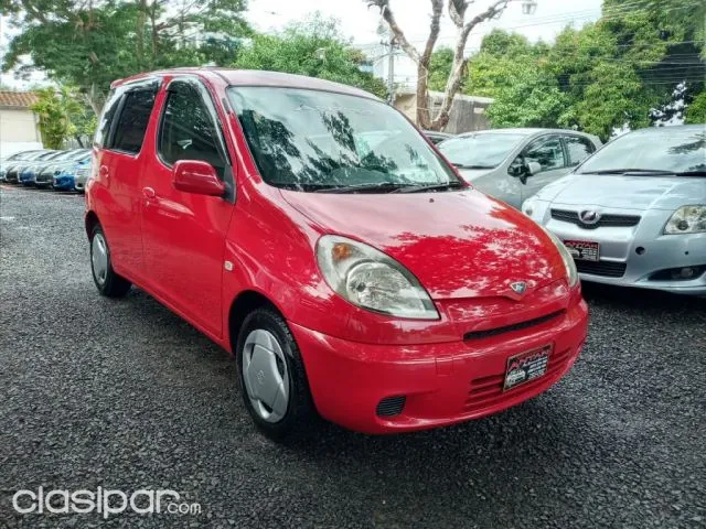 Toyota Funcargo 2001 — foto 2