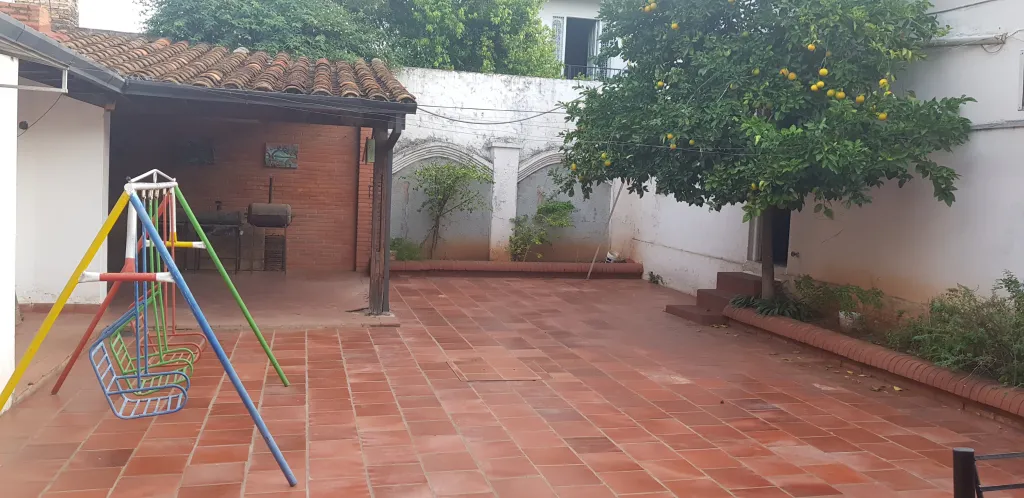 HERMOSA CASA EN BARRIO DE ASUNCIÓN, SAN VICENTE!!! — foto 2