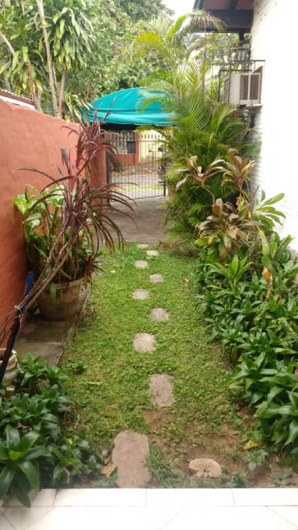 Vendo casa en Barrio Jara a pasos de la Univ. Americana — foto 2
