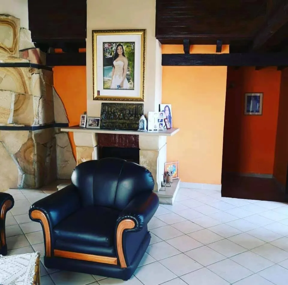 VENDO CASA EN LAMBARE - VALLEAPUA EN ESQUINA — foto 2