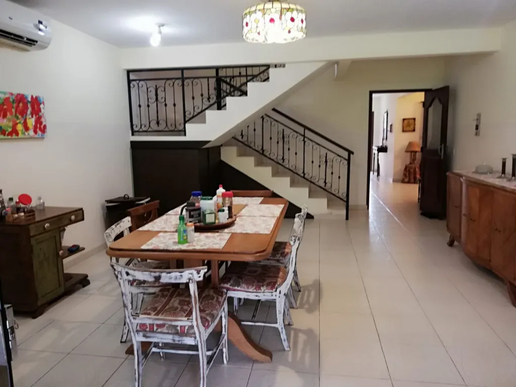 VENDO CASA EN BARRIO MARISCAL ESTIGARRIBIA — foto 2