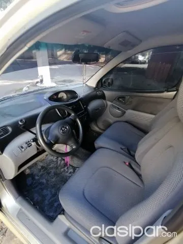 Toyota Funcargo 2002 - foto 2
