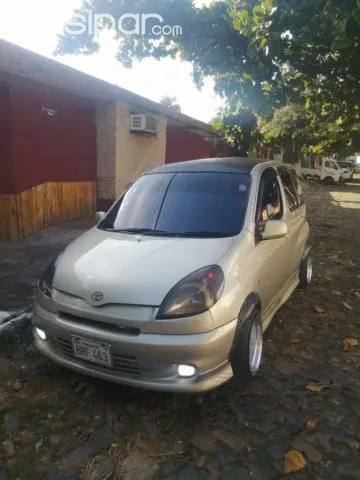 Toyota Funcargo 2002 — foto 3