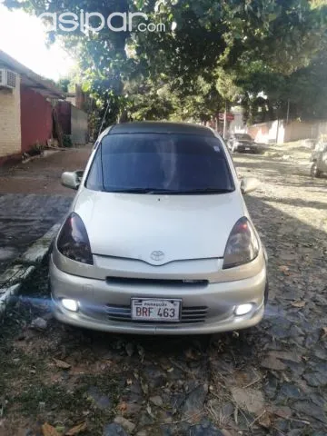 Toyota Funcargo 2002 — foto 7