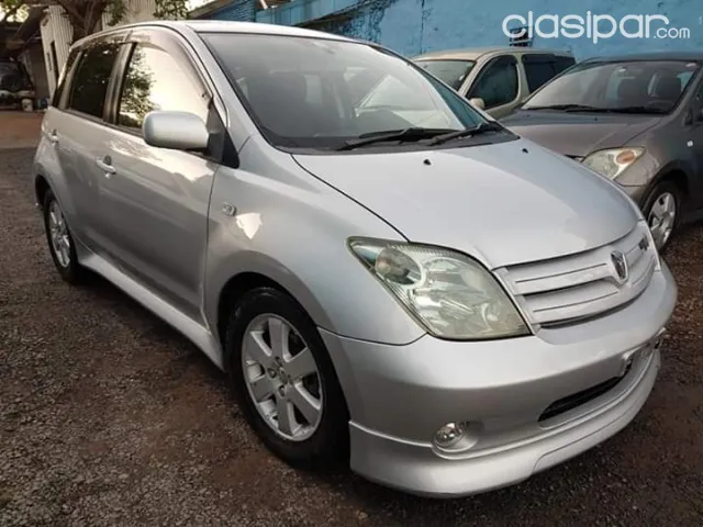 Toyota Ist 2004 - foto 2