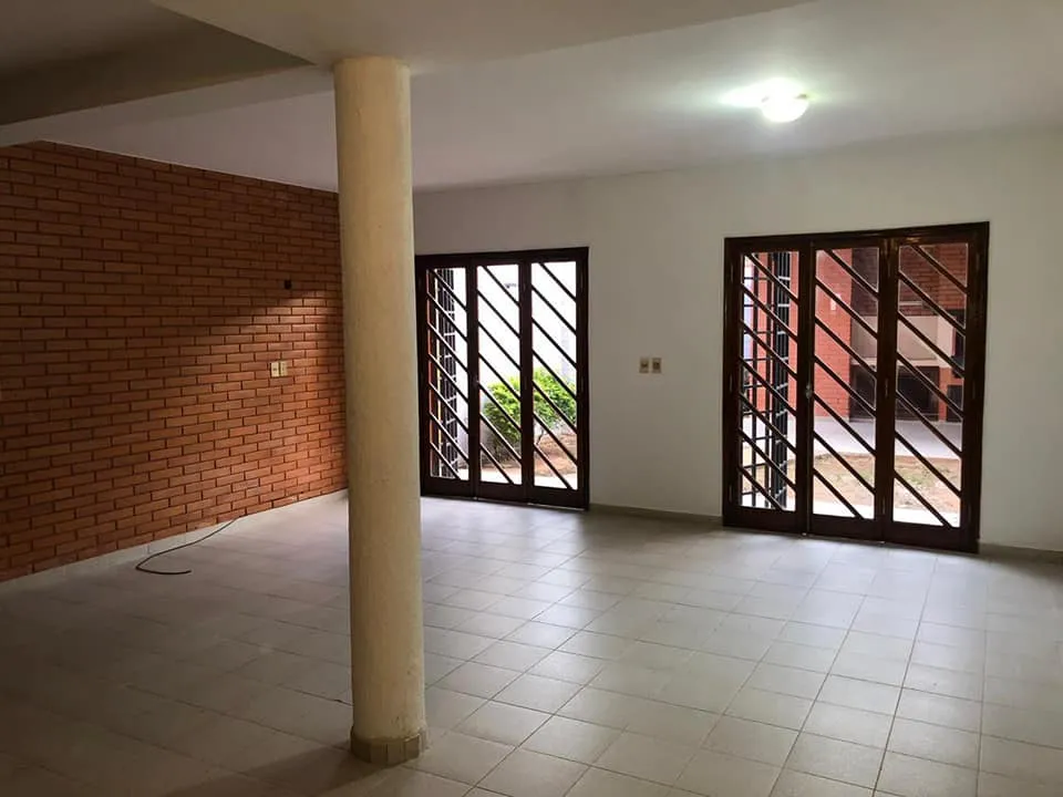 Duplex en el barrio Mburucuya a cuadras de santisima trinidad — foto 3