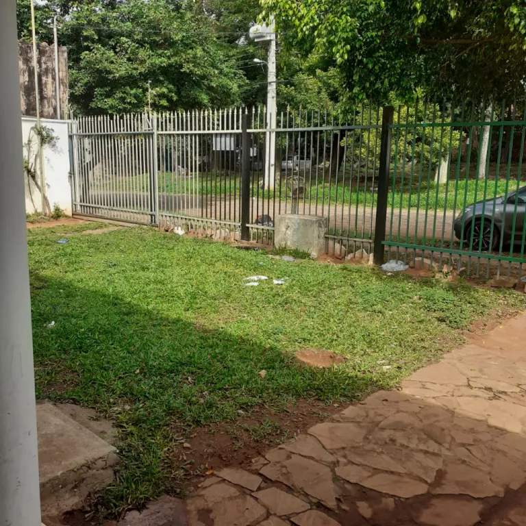 Alquilo casa de 2 dormitorios en Barrio San Pablo Asunción. — foto 2
