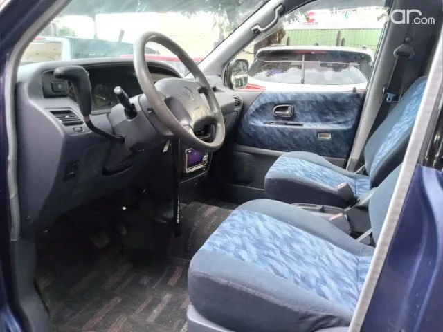 Toyota Noah 1997 — foto 7