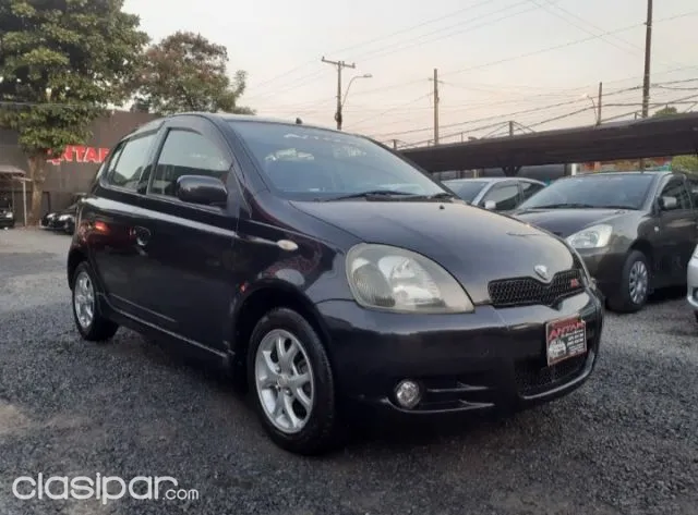 Toyota Vitz 2002 - foto 2