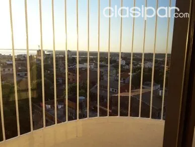 VENDO DEPARTAMENTO EN MICRO-CENTRO DE ENCARNACIÓN — foto 3