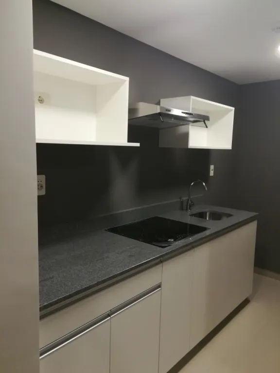 FINO DPTO!!! EDIFICIO INSIGNIA 2. LUQUE — foto 3