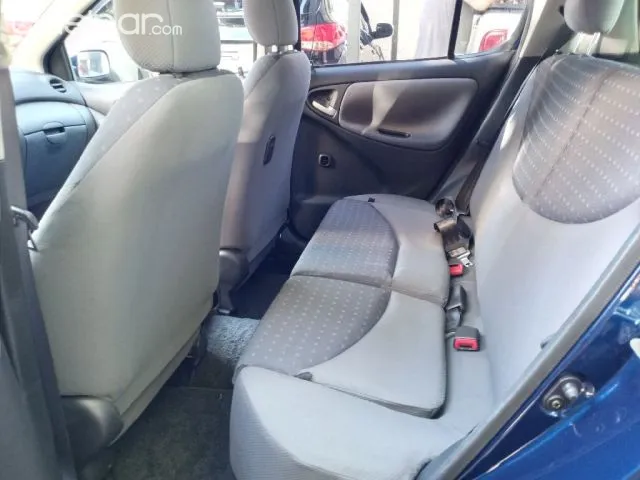 Toyota Vitz 2003 — foto 6