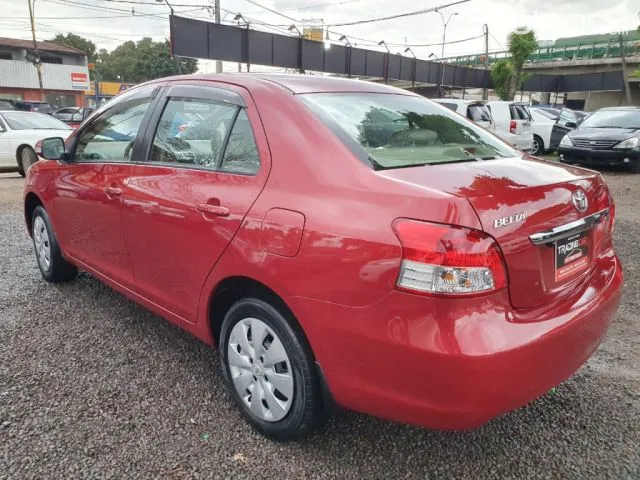 Toyota Belta 2011 — foto 6