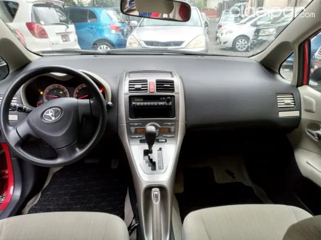 Toyota Auris 2008 — foto 7