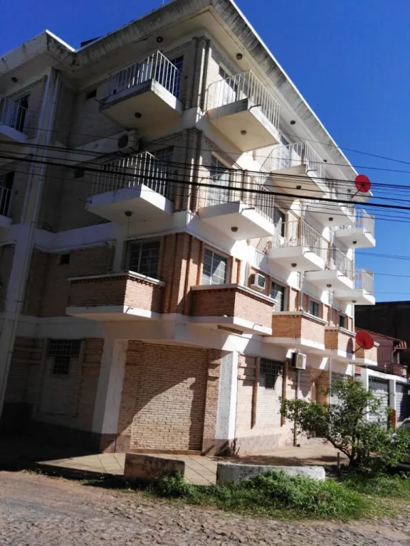 Vendo Edificio de 4 Pisos, c 11 departamentos, Barrio Laguna Grande, zona Pinedo Shopping — foto 3