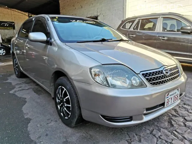 Toyota Corolla 2001 - foto 2