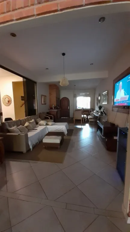VENDO CASA PAREADA DE 4 DORMITORIOS — foto 3