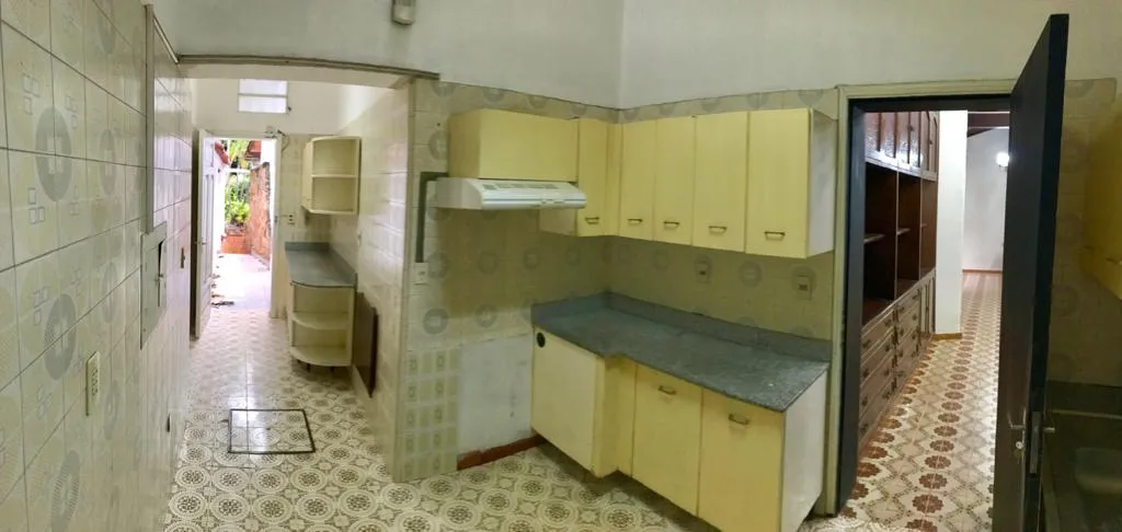 ZONA COLEGIO AMERICANO SUPER CASA RICA RESIDENCIA DE 5 DORMITORIOS — foto 2